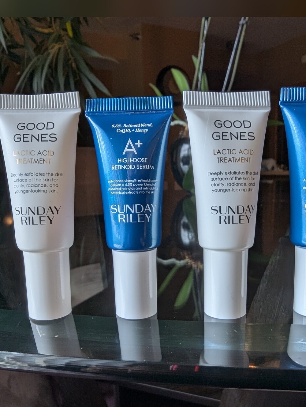 Sunday Riley Lot Cosmetics - Picture 9 of 11